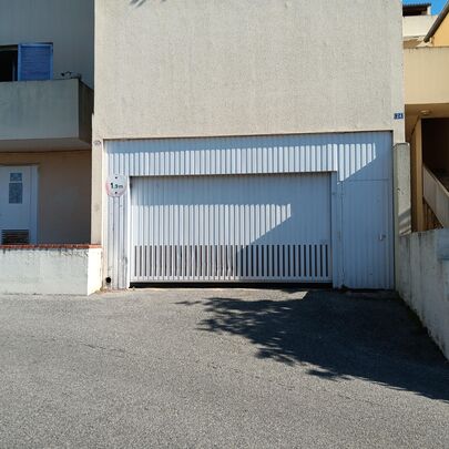 Parking rue de la Vigne Haute - Valbonne