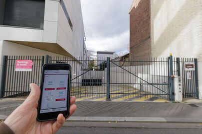 Parking Tramway Jacqueline Auriol - rue de Mantes - Colombes