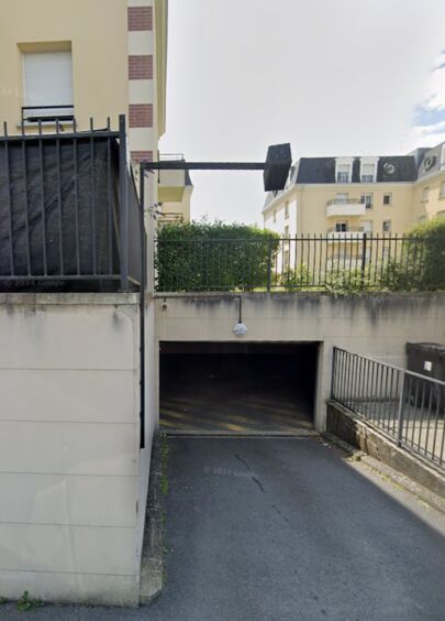 Parking Caserne - allée des Chasseurs - Épernay