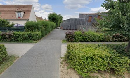 Parking 28 route de la Ferme du Pavillon