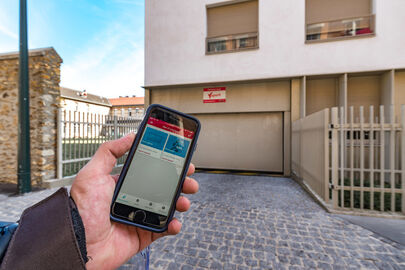 Vignette parking Stade Racine - rue Villeneuve - Clichy