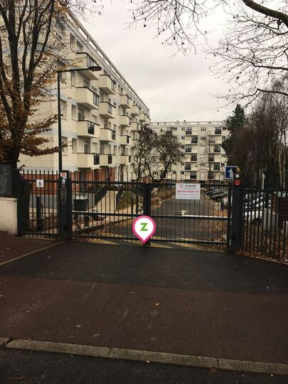 Parking Garches - Golf de Saint-Cloud - Châtaigniers