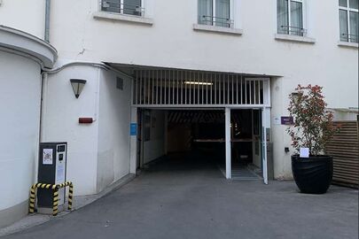 Parking Nancy - place Stanislas - Mercure