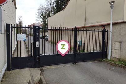 Vignette parking Torcy - rue de Paris - Les Tilleuls