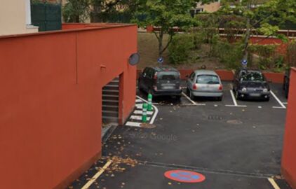Parking Guyancourt - Les Saules - Georges Seurat