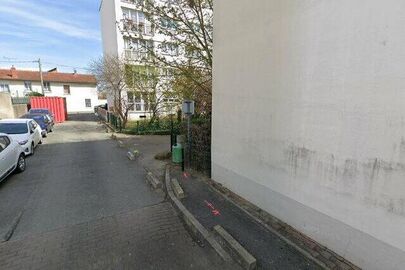 Parking Montesson - Champs Roger - Europe