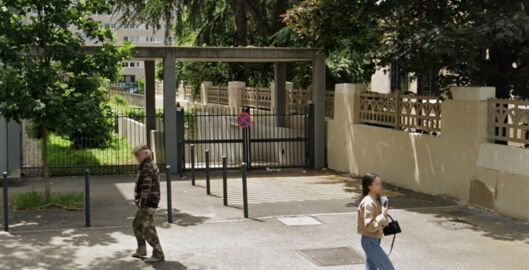 Parking Métro Flachet - Alain Gilles - rue du 4 Août 1789 - Villeurbanne