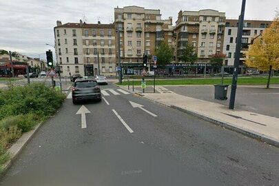 Parking Courbevoie - ISS France - Tours Adamas - FLEX