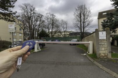 Parking Parc de l'Orangerie - allée des Peupliers - Verneuil sur Seine