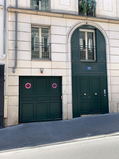 Parking Métro Blanche - 71 rue Blanche - Paris 9