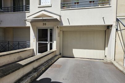 Parking Pneumo - 20 avenue de la Providence - Antony