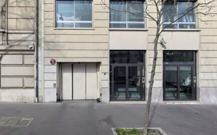 Parking Métro Alma-Marceau - 8 avenue du Présidencedent Wilson - Paris 16