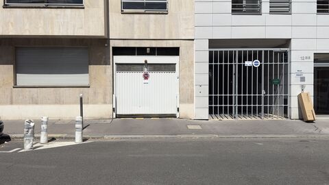 Parking Dr Julien Lahmar Chirugien ORL - 14 rue du Capitaine Ménard - Paris 15