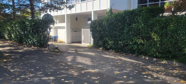 Parking Mairie de Chevilly-Larue - rue de Bicètre - L'Haÿ les Roses