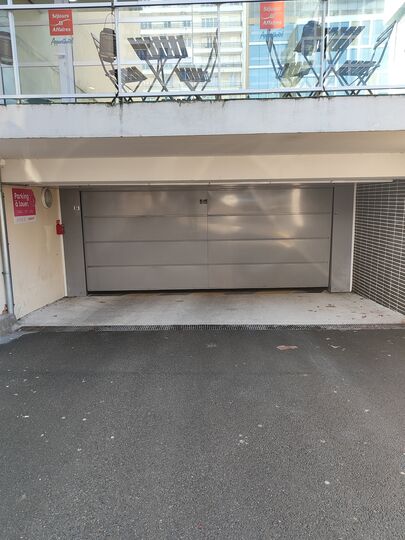 Parking Gare RER Bagneux - avenue Aristide Briand