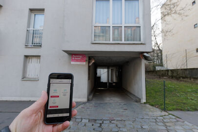 Parking Tramway Parc André Malraux - 1 rue Pierre Brossolette - Châtillon