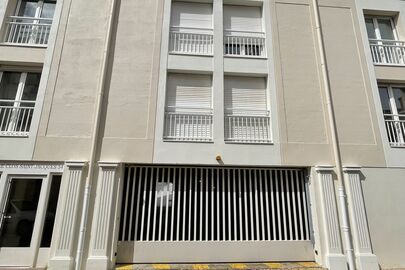 Parking 54 rue Deyries