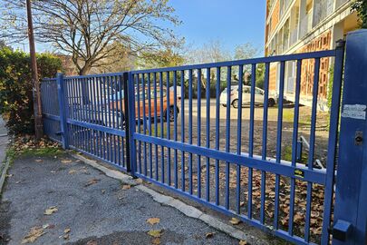 Parking 10 avenue Georges Pompidou