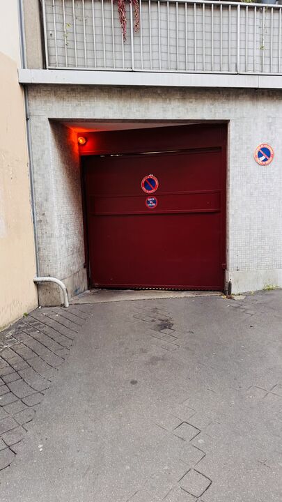 Parking Buzenval - 17 rue des Haies - Paris 20