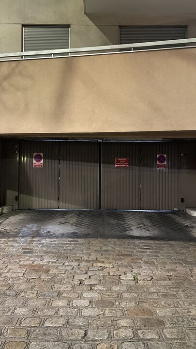 Vignette parking Victor Hugo - rue de Bezons - Courbevoie