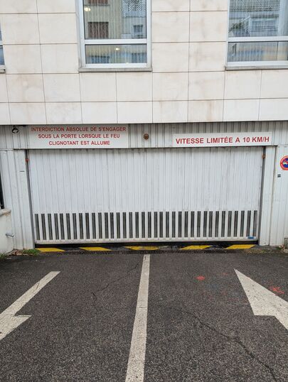 Parking Square Rouget de Lisle - rue Gambetta - Suresnes