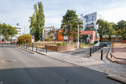 Parking Carrefour Pleyel - Saint Denis