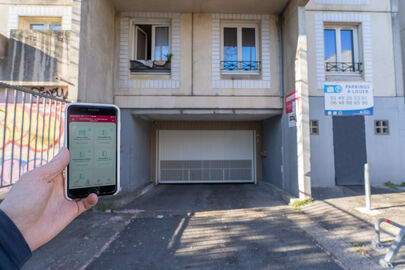 Parking Métro Croix de Chavaux - rue Douy Delcupe - Montreuil