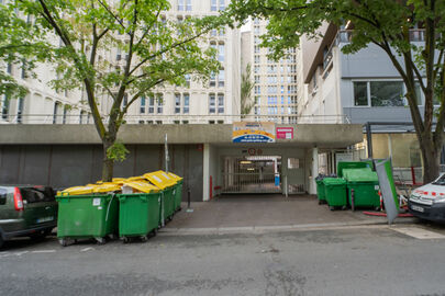 Parking Place d'Italie - rue Albert Bayet - Paris 13