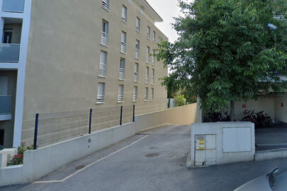 Parking Chemin des Combes - Antibes