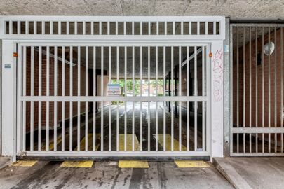 Parking Métro Fives - rue Jules De Vicq - Lille