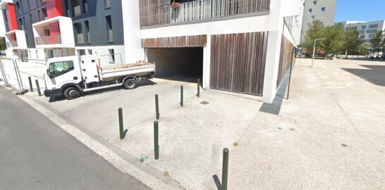 Parking Tramway La Belle Rose - allée Jean Dubuffet - Bègles