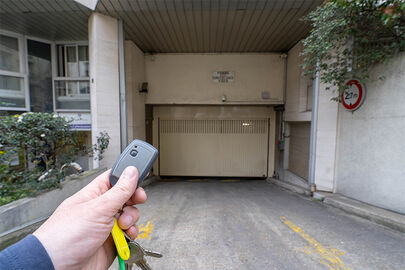 Parking Musée d'Art Moderne de Paris - rue de Chaillot 16