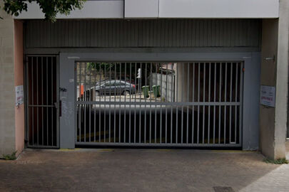 Parking Bordeaux Saint-Jean - cours Barbey