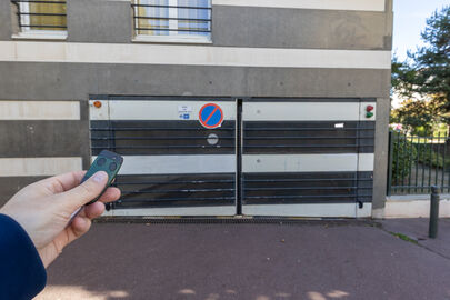 Parking Gare Saint-Germain-Bel-Air-Fourqueux - Chapelle du Carmel - avenue Saint-Fiacre - Saint Germain en Laye