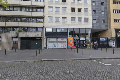 Parking Métro Jaurès - quai de la Loire - Paris 19