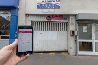 Parking Métro Jaurès - 10 quai de la Loire - Paris 19