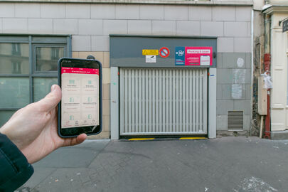 Parking 17 rue Jean Poulmarch - Paris